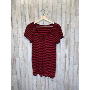 Cable & Gauge large red and black striped top